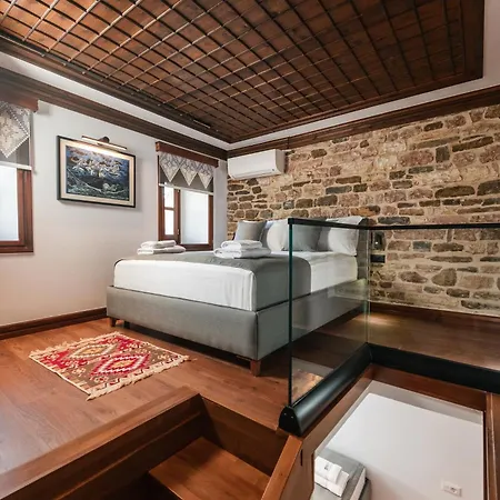 Dam Stone Boutique Hotel