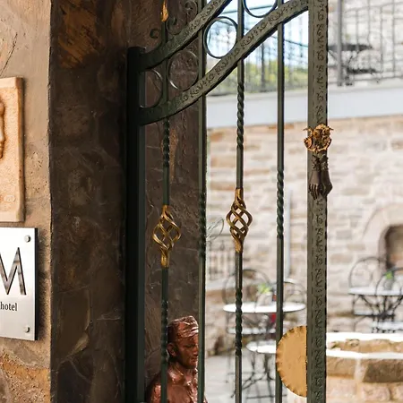 Hotel Dam Stone Boutique 3*