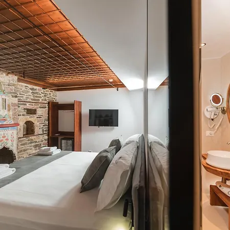 Dam Stone Boutique 3*