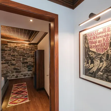 Hotel Dam Stone Boutique