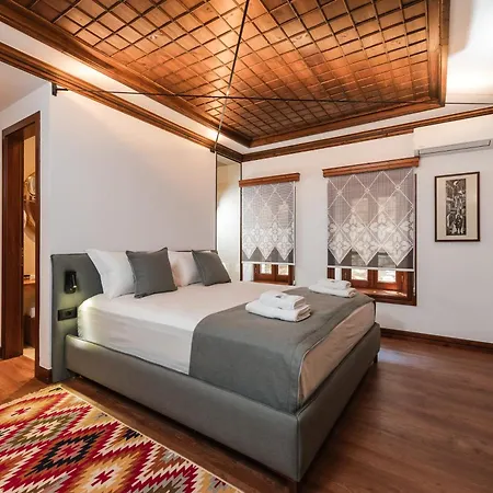 Dam Stone Boutique 3* Gjirokastër