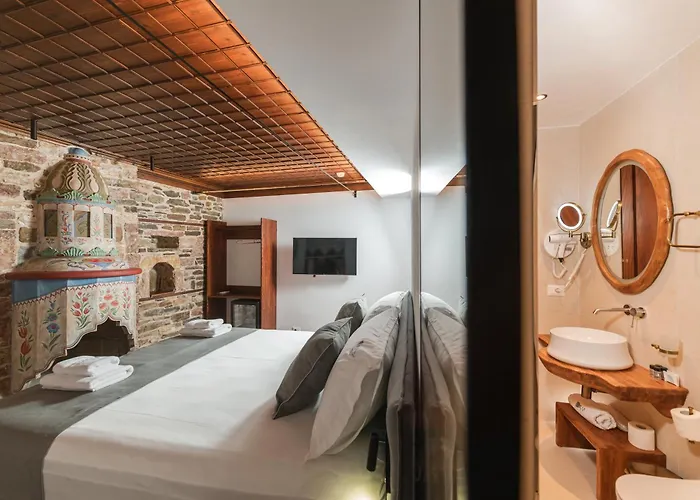 Dam Stone Boutique 3*